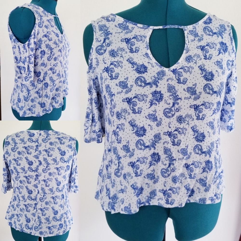 Route 66 cold shoulder blouse